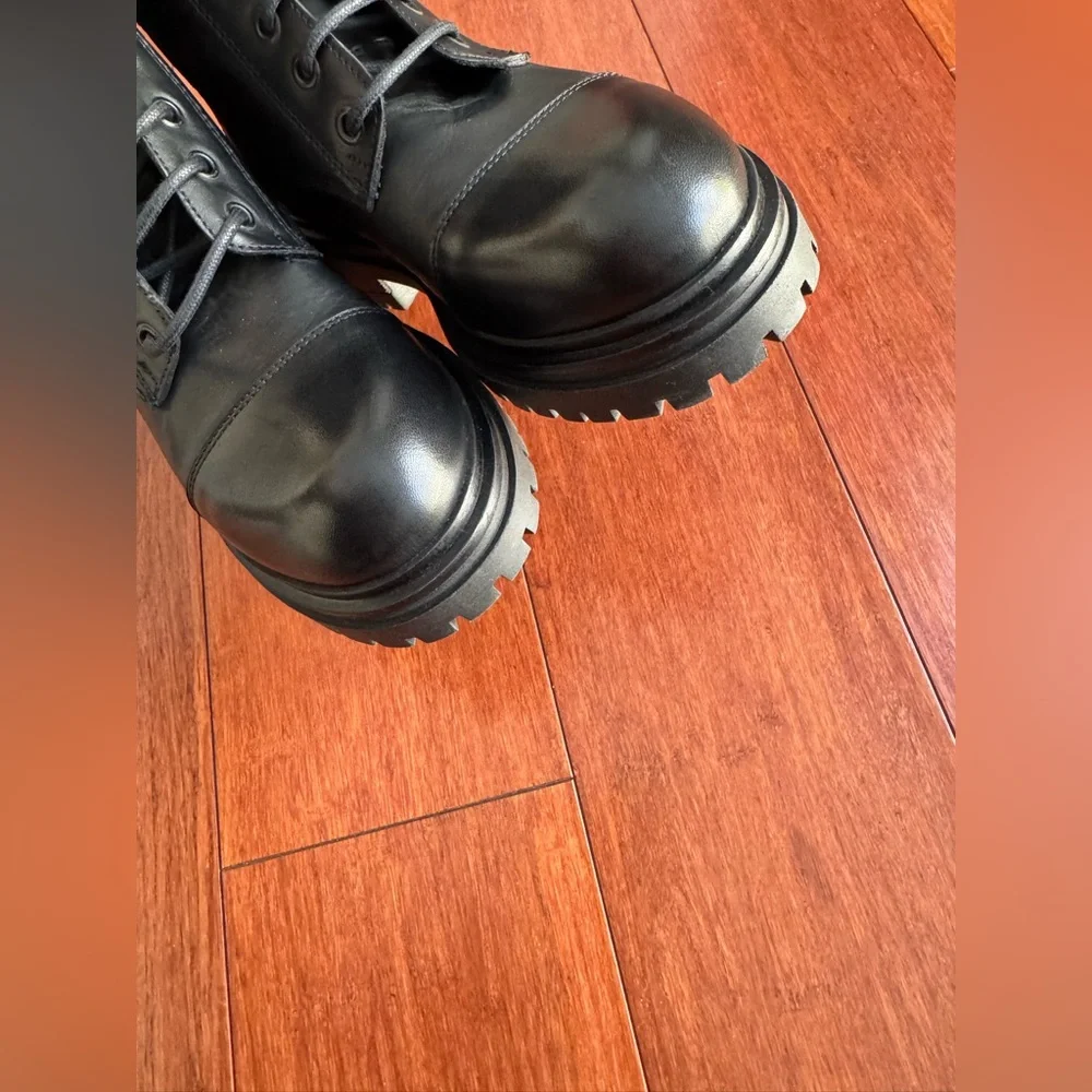 Beautiisoles Robyn Women Zoey Black Leather Lace up Combat Boots Eu37 US7 $449 - Picture 12 of 16